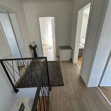 Vila Vila Za Odmor Nina *